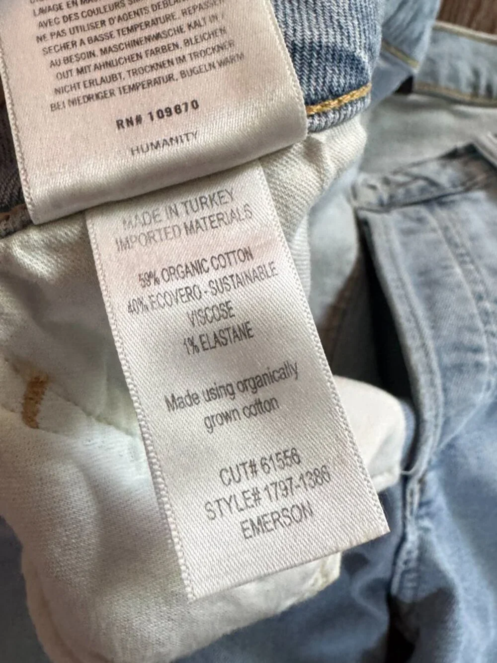 Citizens of Humanity Emerson Slim Boyfriend Jeans Size 29 Light Wash Distressed - Picture 5 of 12